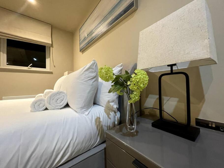 Апартаменты 2Br Urban Vista Retreat Chcl F7 Чигуэлл Экстерьер фото
